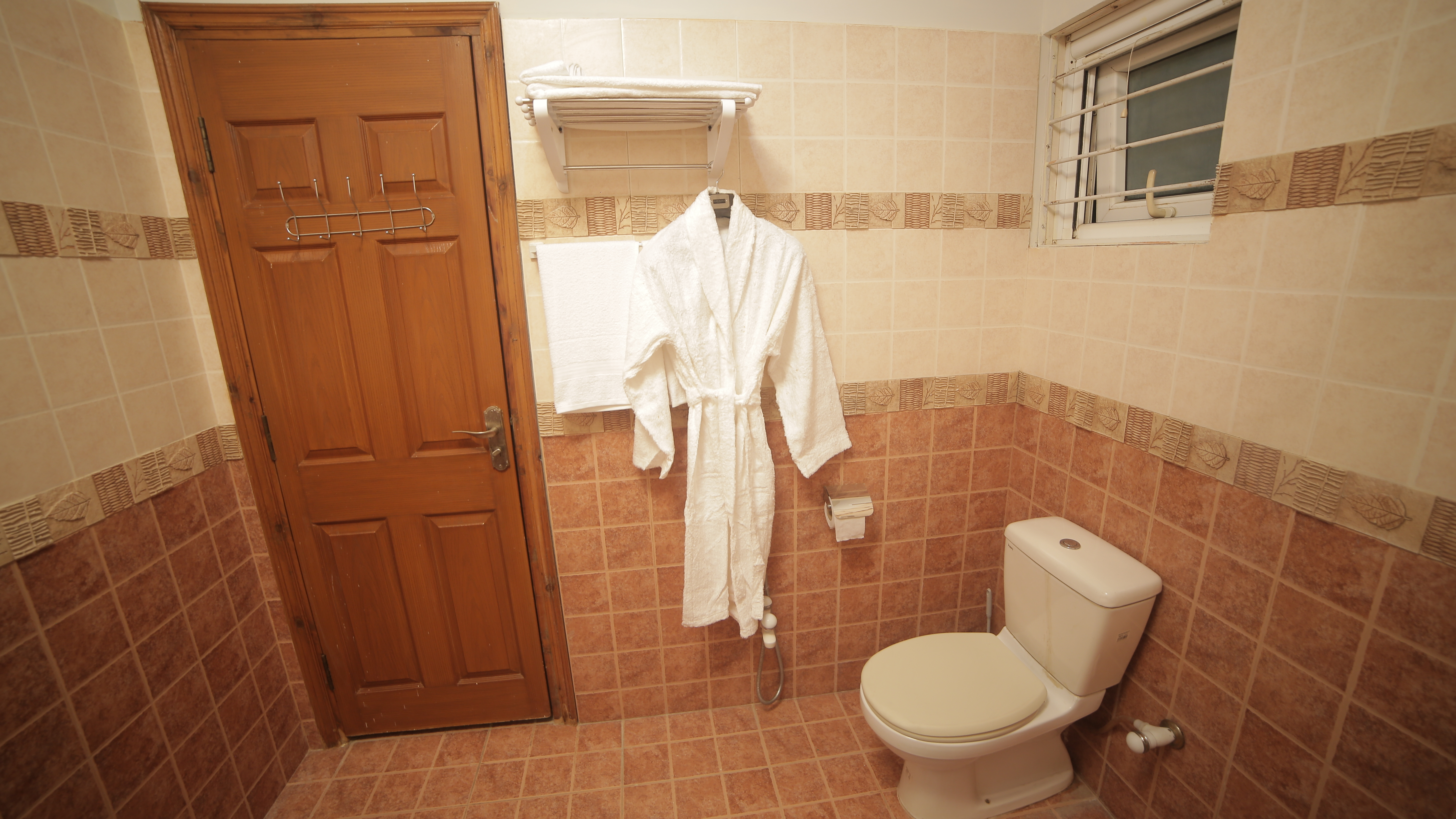 Deluxe Room 6