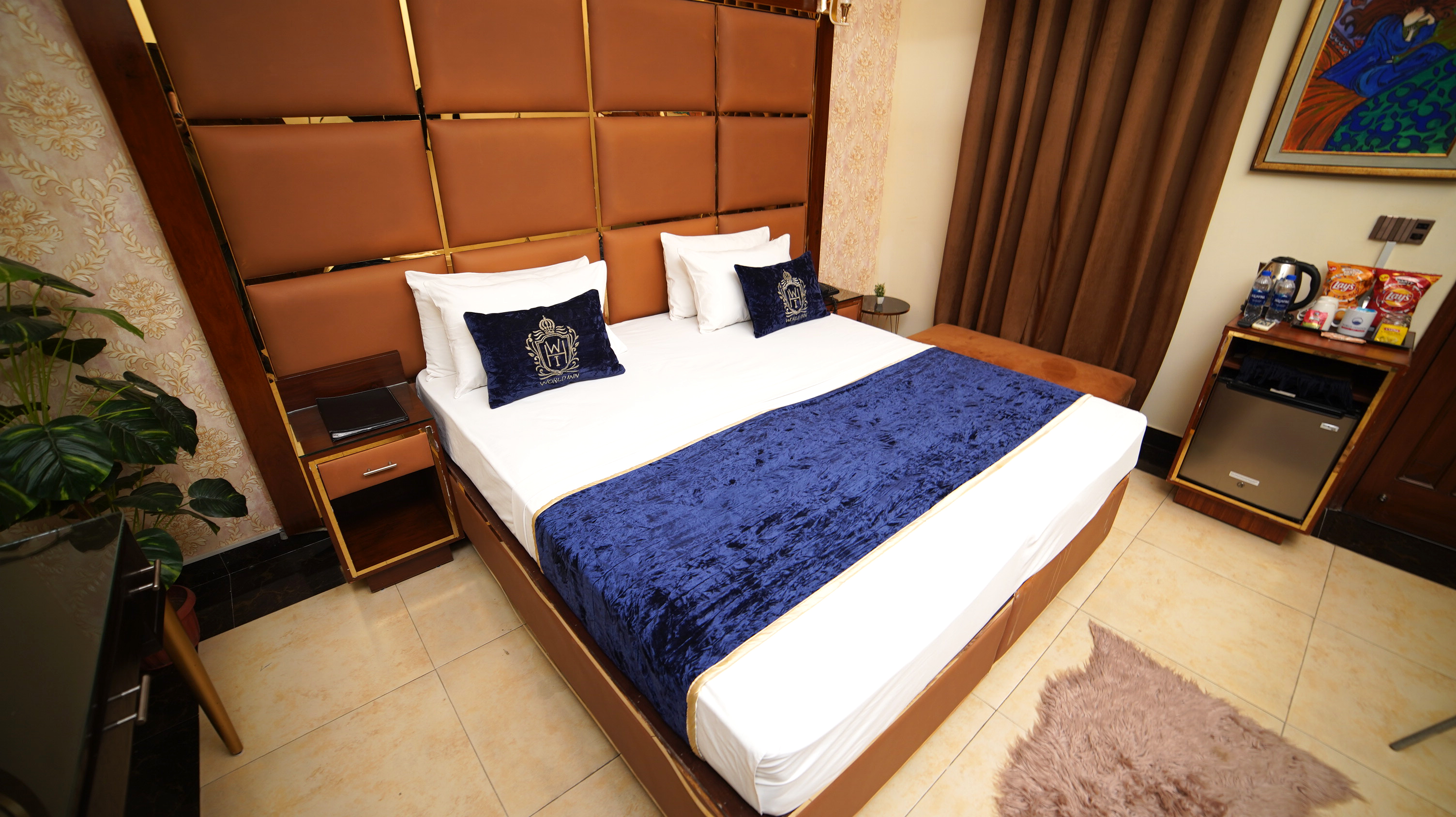 Deluxe Room 2