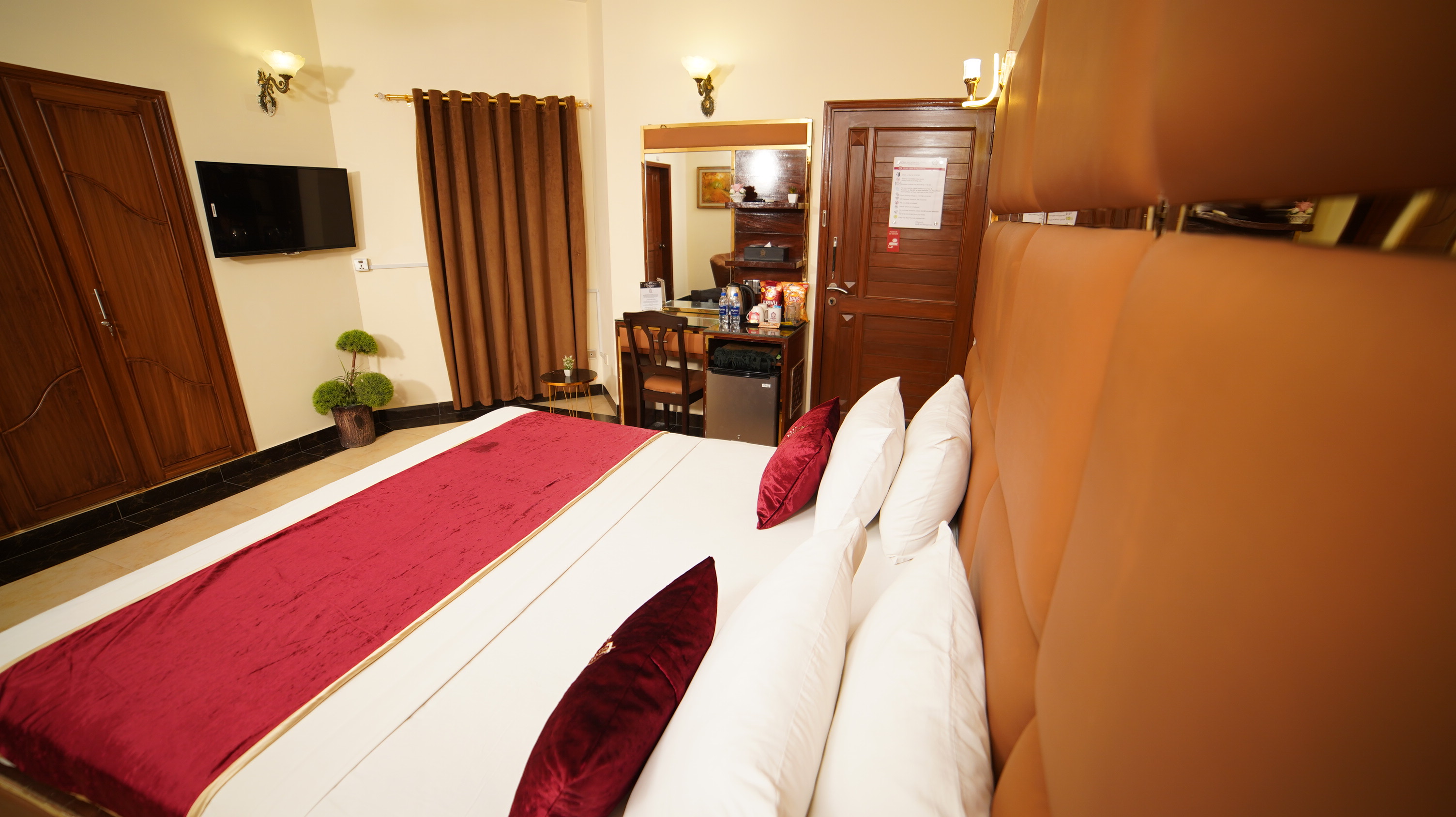 Family Suite 9