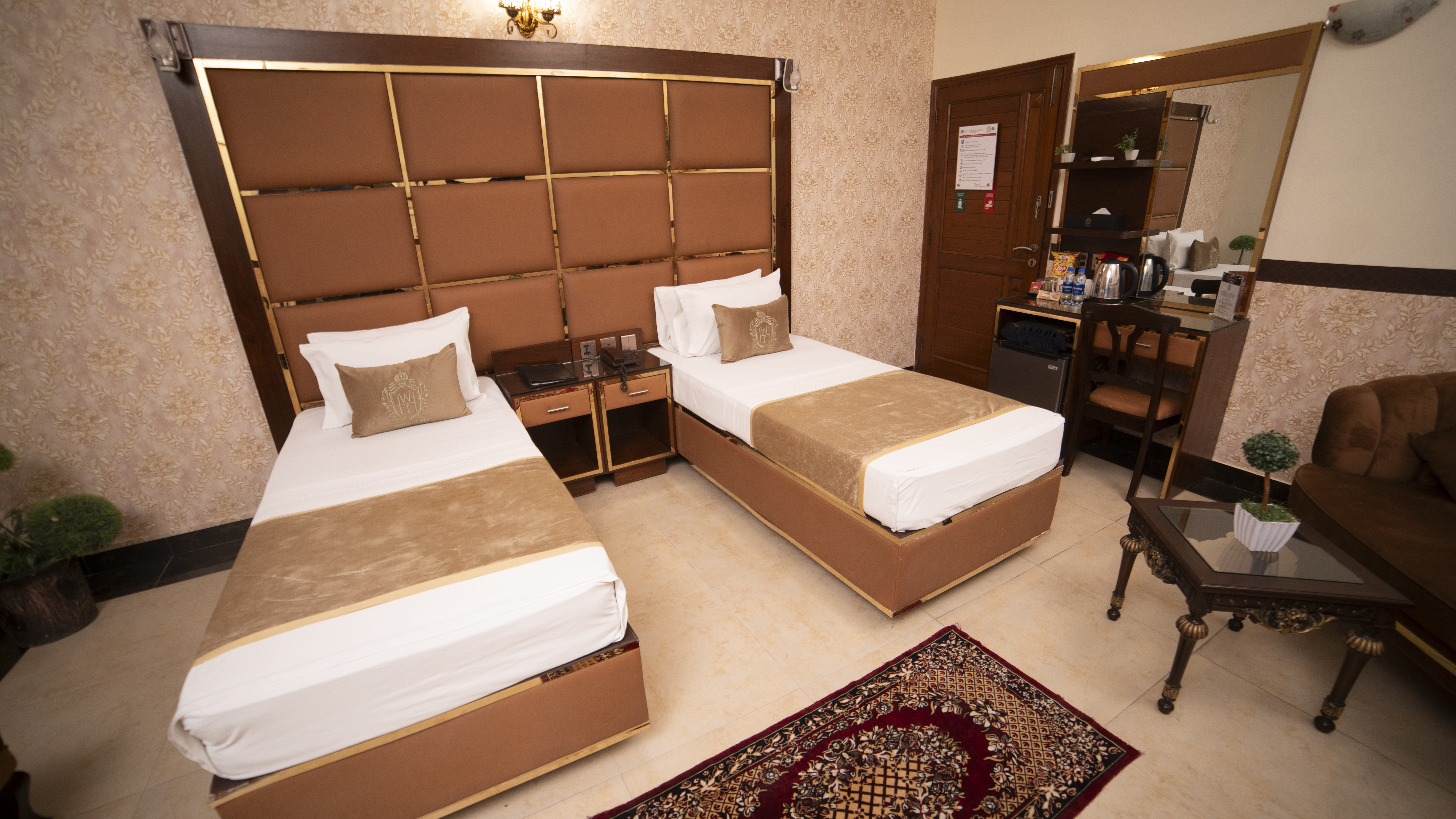 Superior Room 6