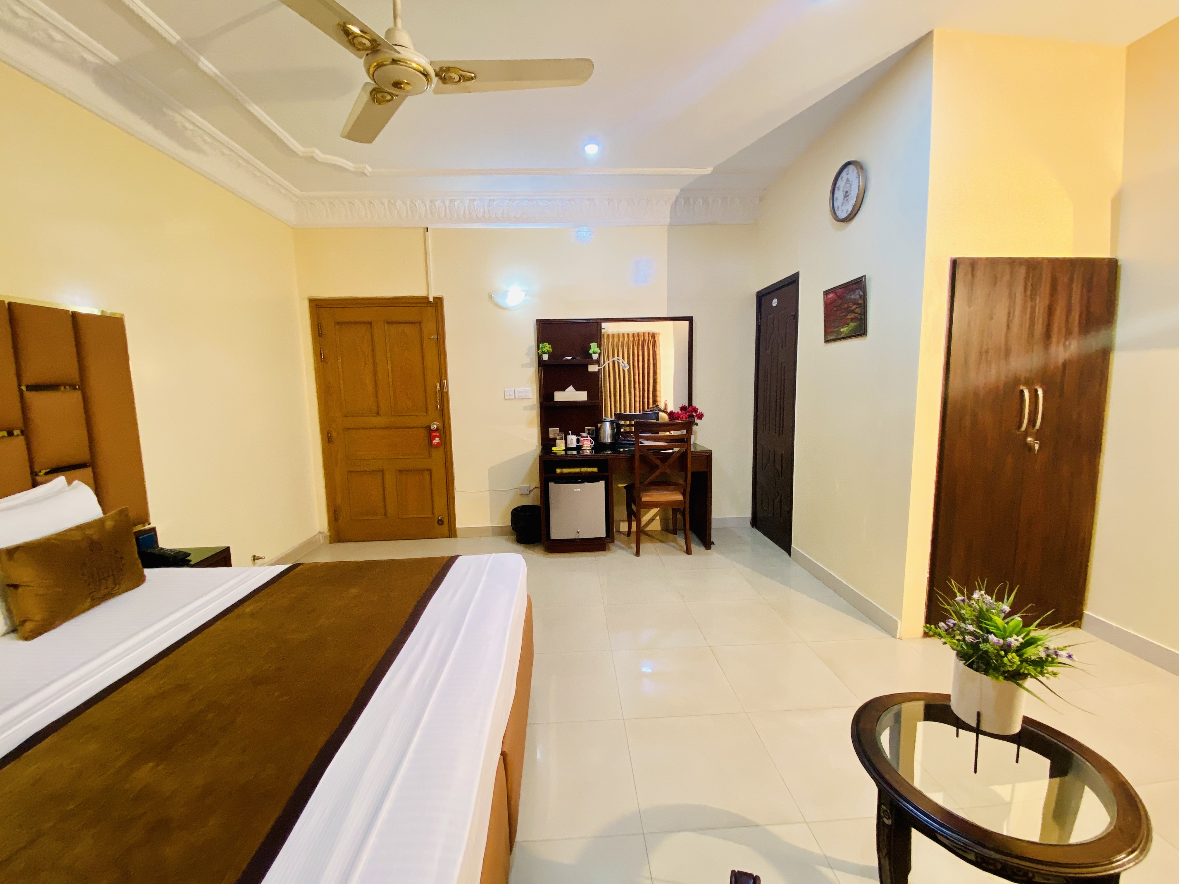 Twin Room 15